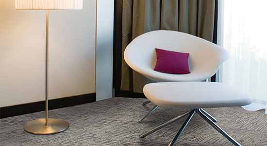 色彩、光線、空間之間的相互聯(lián)系